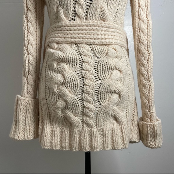 Abercrombie & Fitch Vintage Cream Lamb’s Wool Button Down Cable Knit Sweater - Picture 10 of 11